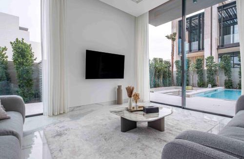Dubai Villa | Frank Porter - Villa La Mer, Jumeirah 1
