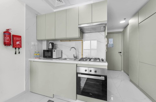 Jebel Ali Apartment | Free housekeeping visits during your stay - Peaceful Studio in Jebel Ali that Sleeps 2!