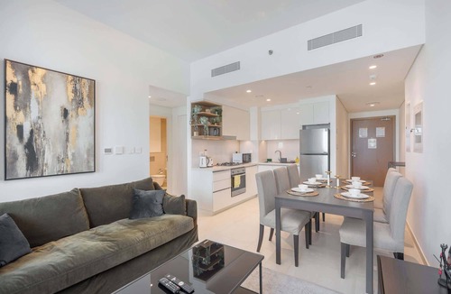 Za'abeel 2 Apartment | Free housekeeping visits during your stay - StayShort - Exclusive Sleeps 2 Apartment close to Burj Khalifa!
