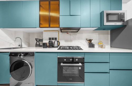 Al Barsha Apartment | Free housekeeping visits during your stay - StayShort - Spectacular Studio in Arjan that Sleeps 2