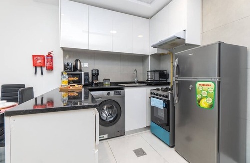 Discovery Gardens Apartment | Free housekeeping visits during your stay - StayShort - Stunning 2BR Apartment in Jebel Ali Village