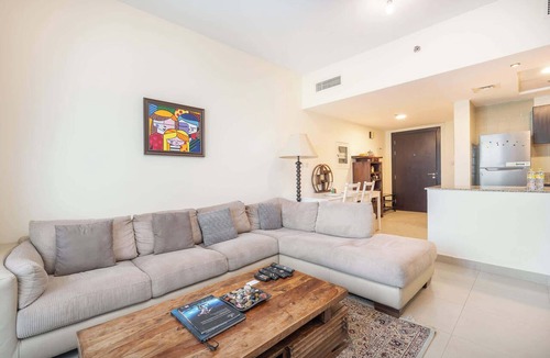 Dubai Sports City Apartment | Free housekeeping visits during your stay - StayShort - Charming & Bright 1BR in Red Residence Dubai Sports City