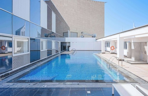 Bur Dubai Apartment | Free housekeeping visits during your stay - StayShort - DIFC sleeps 4 in a Convenient Location!