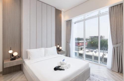 Jumeirah Village Triangle Apartment | Free housekeeping visits during your stay - StayShort - Comfortable 1BR Apartment in JVT with Gym & Pool Sleeps 2