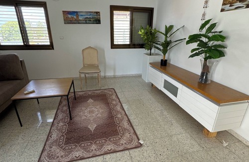 Daliyat al-Karmel House | Full House