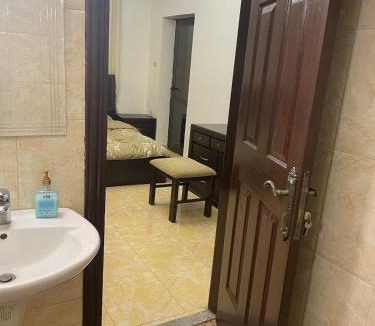 Al Jubeiha Apartment | Fully Furnished Family Apartment in Amman