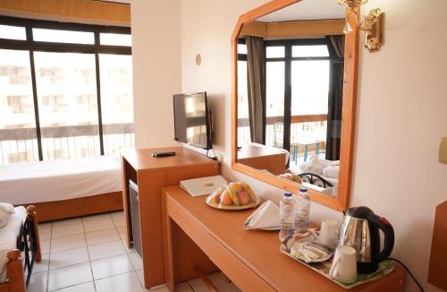 Nile River Luxor Hotel | Gaddis Hotel, Suites and Apartments