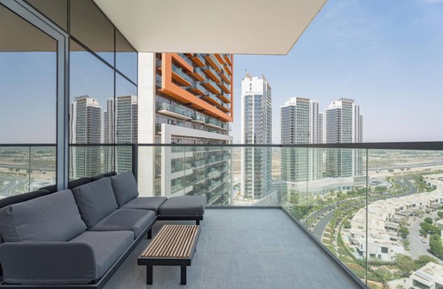 Dubai Apartment | Gala Guests - Golf Gate Residences