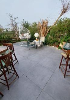 Caesarea Apartment | Garden apartment in Neot Golf, with sea view