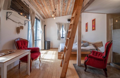 El-Rum Bed & Breakfast | Gate Away B&B Units - המקום באל רום