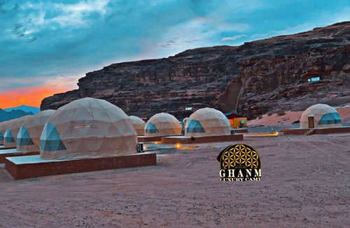Wadi Rum RV Rental | Ghanm Luxury Camp Glamping