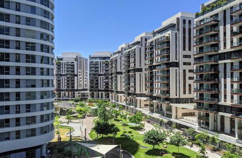Tel Aviv Apartment | Gindi Tower Apartments TLV