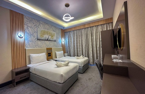 Al Sabkha Hotel | Gold Sky Avenue Hotel