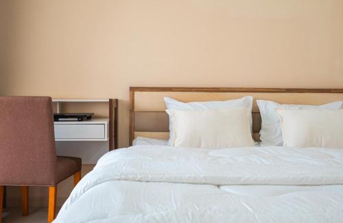Al Hamra Village Apartment | Golfside Serenity - 2 King Beds - near Al Hamra Mall