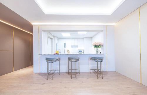 Mirdif Apartment | Gorgeous 2 Bed Apartment in Mirdif Hills