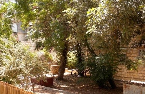 Nachlaot Apartment | Gorgeous 2 Bedroom Kosher Apt. in Nachlaot, Adjacent to Town
