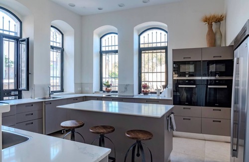 Old City Villa | Gorgeous Luxury Vacation Villa Jerusalem Old City Jewish Quarter