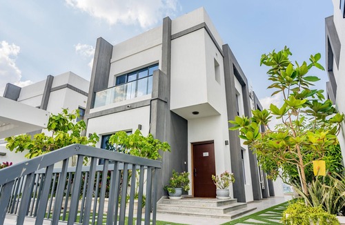 Sharm Villa | Grand 4BR Villa with Chilled/Heated Pool, Al Dana Island Fujairah