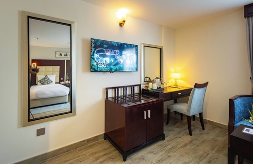 Naif Hotel | Grand Continent Hotel Dubai
