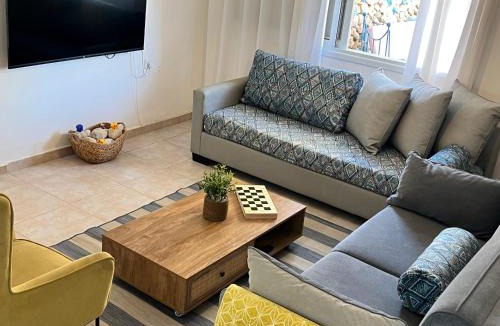 Neve Zohar Apartment | Grand Duke of The deadsea Crown Collection