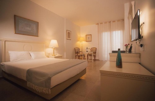 Madaba Hotel | Grand Hotel Madaba