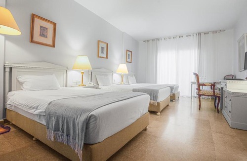 Madaba Hotel | Grand Hotel Madaba