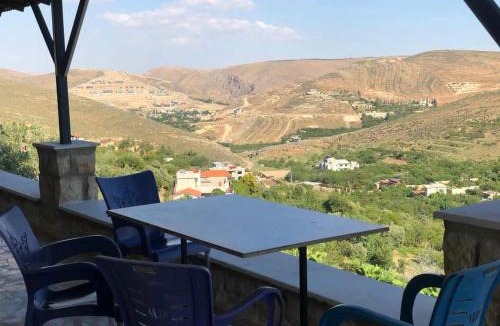 At-Tafilah House | Grand house