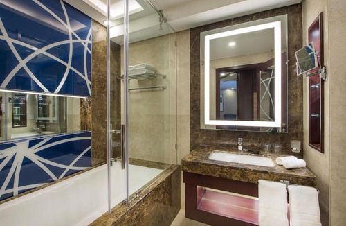 Business Bay Hotel | Grand Mercure Business Bay