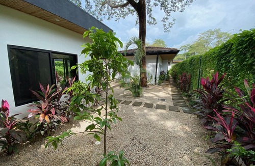 Playa Grande House | Grande Espiritu Casita, steps to Playa Grande beach w/Pool, Grille and more!