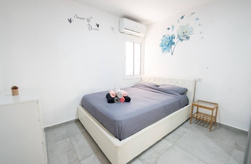 Bat Yam Apartment | Great apartment in good place