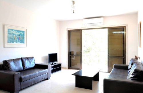 Emek Refaim Apartment | Great Family Apartment in the German Colony