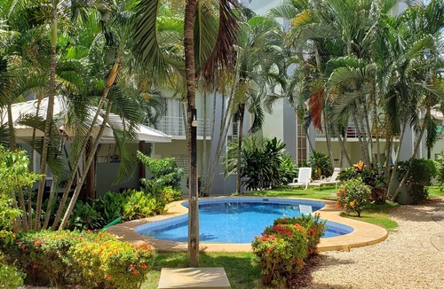 Tamarindo Condo | Great location! Spacious Tamarindo Condo 5 minutes walk to the beach