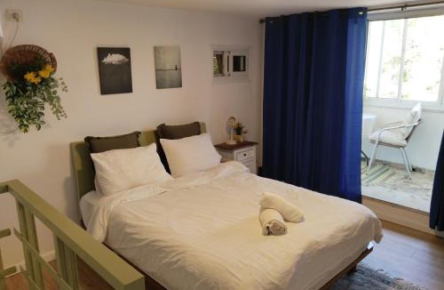 Haifa Apartment | Green gallery