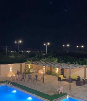 Al-Maghtas Villa | Green view