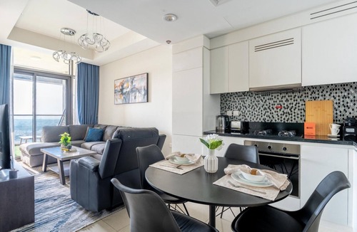 Business Bay Apartment | GuestReady - 2BR l City Chic in the Sky