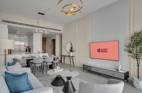 Al Safa Apartment | GuestReady - 2BR W/Maids | Stunning Canal Views |