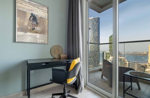 Jumeirah Beach Residence Apartment | GuestReady - Cozy 2BR high floor with sea view