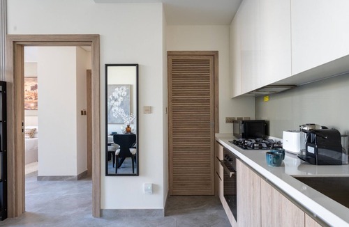 Business Bay Apartment | GuestReady - Premium 1BD with Canal View