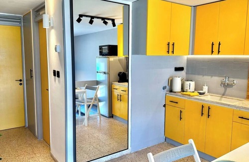 Nahariya Hotel | Gugel Waves Apartments