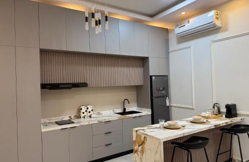 Barka Ski Chalet | H chalet