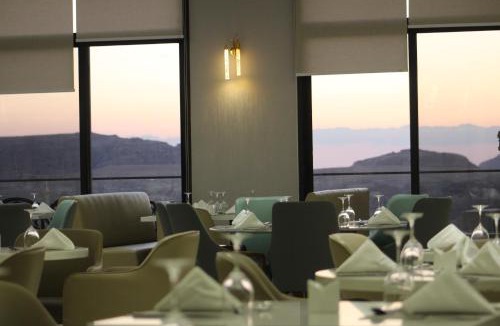 Wadi Musa Hotel | H Luxury Hotel