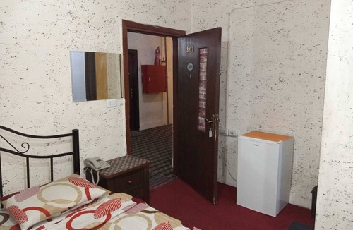 Jabal Al-Hussein Hotel | H Mamaya
