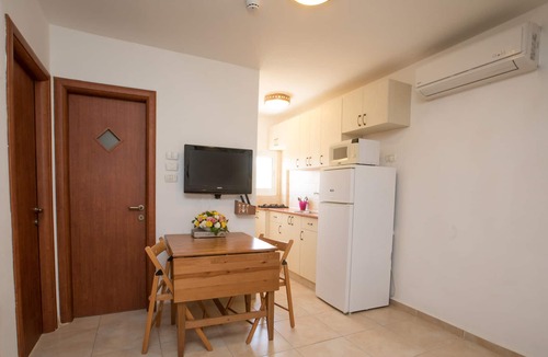 Dimona Apartment | Hadass Desert Inn, Your Oasis in Israel