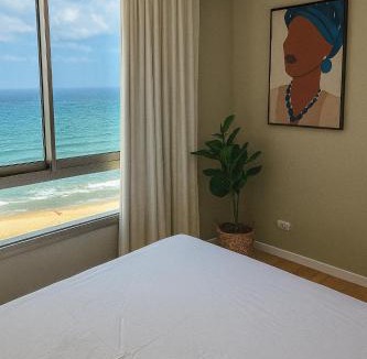 Haifa Apartment | Haifa Almog Tower- "Blue Reef" Suite On The Sea