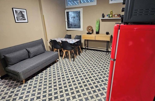 Haifa Apartment | Haifa Urban 2 Room Suite by Shay’s Urban Apartments