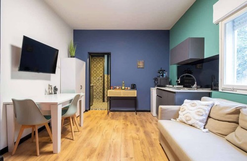 Haifa Apartment | Haifa Urban 3 Room Suite by Shay’s Urban