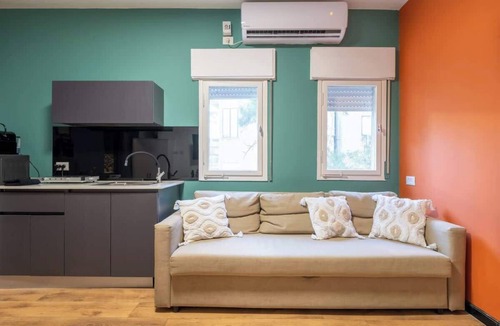 Haifa Apartment | Haifa Urban 3 Room Suite by Shay’s Urban