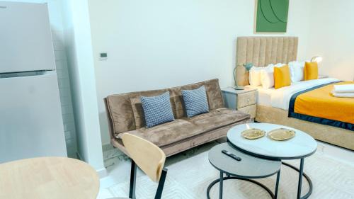 Al Hamra Village Apartment | Hala Holiday Homes- Marina Residence, Al Hamra Village