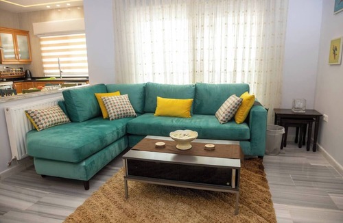 Amman Apartment | Hanan Residence - 01 - 3BR Der Ghbar