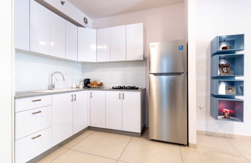 Jerusalem City Centre Apartment | Haneviim Court Complex - 1 Bedroom (Multi-unit)